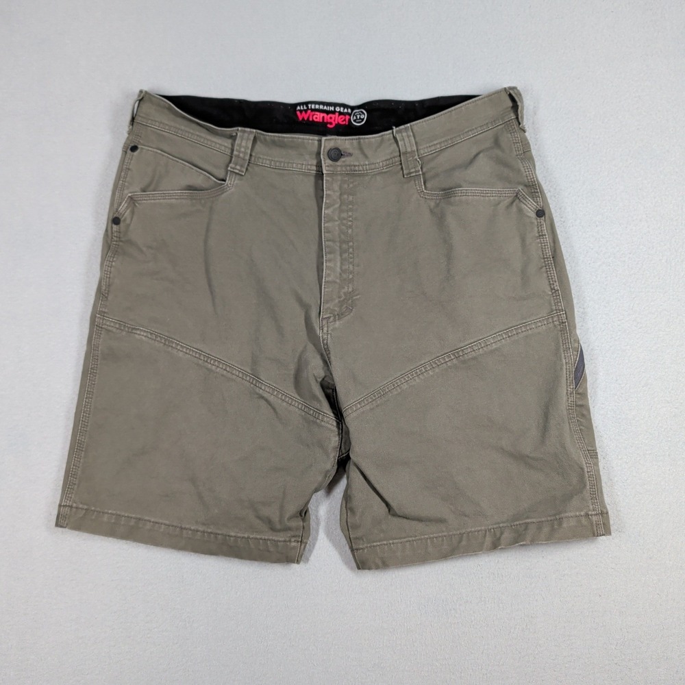 Wrangler Shorts Mens 38 Green ATG All Terrain Gear Canvas Utility Cargo